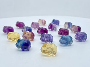 15mm+ Mini Natural Hand carved Fluorite elephant/Quartz Crystal/ Crystal elephant/Crystal ornament/crystal gift/Crystal healing