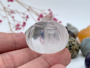 1.2'' Natural Crystal pumpkin，Hand Carved Pumpkin Skull，Crystal Healing，Halloween products，Home Decoration，Halloween Gifts，Crystal Carving
