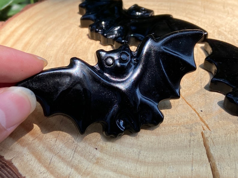 3.7'' Natural carved Obsidian bat，Crystal bat，Quartz Crystal，Crystal gift，Halloween gift，Hand carved skull，Crystal ornament Healing 1PC