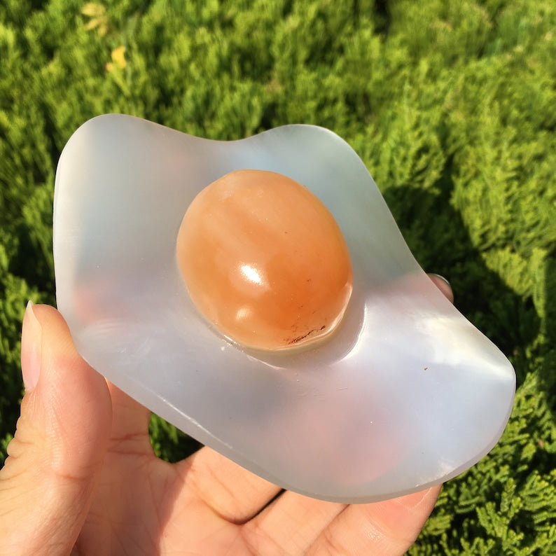 1PC Natural Selenite Poached Egg,Quartz Poached Egg,Selenite Poached Egg,Reiki Healing,Home Decoration,Crystal Gifts,Mineral Specimen 190g+