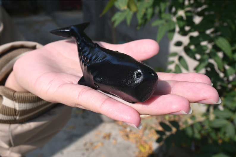 4.6'' Crystal whale，Natural Hand carved Obsidian whale，Crystal whale，crystal decor，Quartz Crystal，Christmas gift，ornament，Crystal Healing