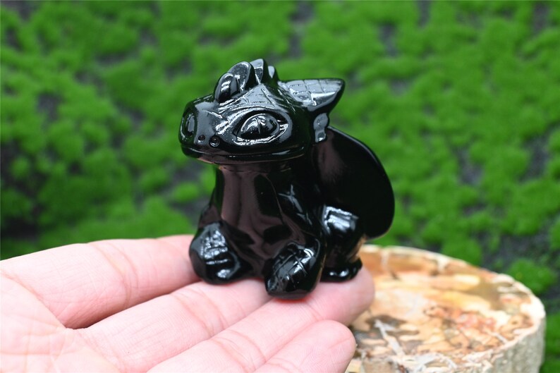 2'' Obsidian dragon，Hand carved Natural Crystal Dragon，Crystal carved Dragon，crystal decor，Quartz Crystal，crystal ornament，Crystal Healing