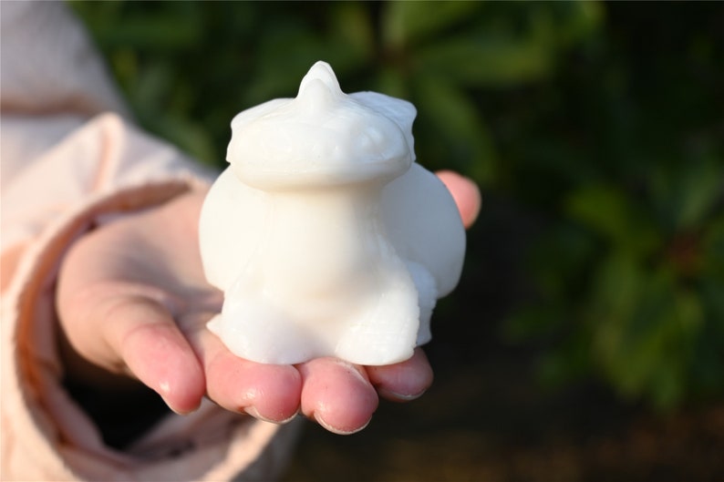 2'' Carved White jade dragon，Crystal dragon，Dragon skull，Christmas present，Birthday present，Chakra Reiki Healing Decoration 1PC