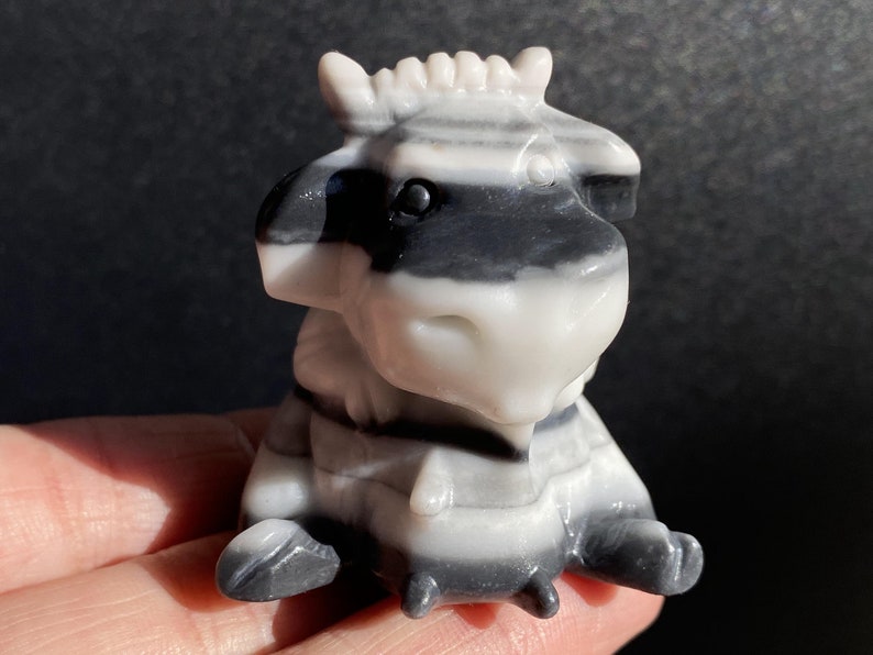 2.2" Natural Tai chi stone Carved cow，Crystal Carved cow，Tai chi stone Carved cow， Healing，cow carving，Christmas Gifts 1PC