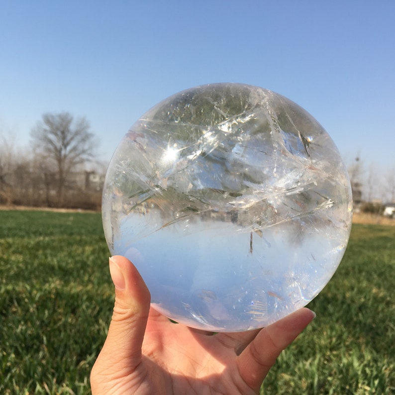Natural Clear Quartz Sphere,Quartz Crystal Ball,Mineral Specimen,Rock,Reiki Healing,Crystal Gifts,Divination Ball,Prophecy Ball 8.11LB