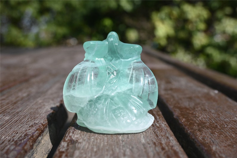 2'' Natural Hand carved Green fluorite Dragon，Carved dragon，crystal decor，Crystal Dragon，Crystal ornament，Quartz Crystal，Crystal Healing