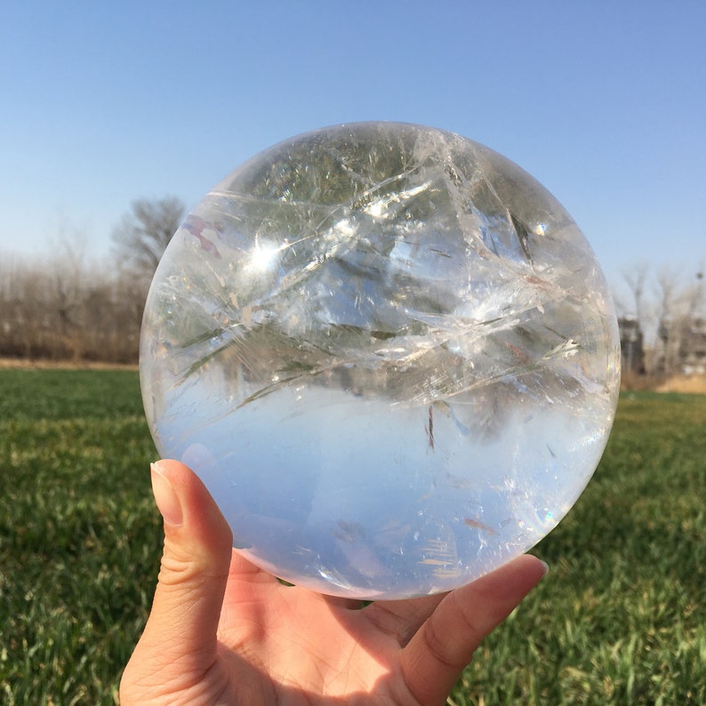 Natural Clear Quartz Sphere,Quartz Crystal Ball,Mineral Specimen,Rock,Reiki Healing,Crystal Gifts,Divination Ball,Prophecy Ball 8.11LB