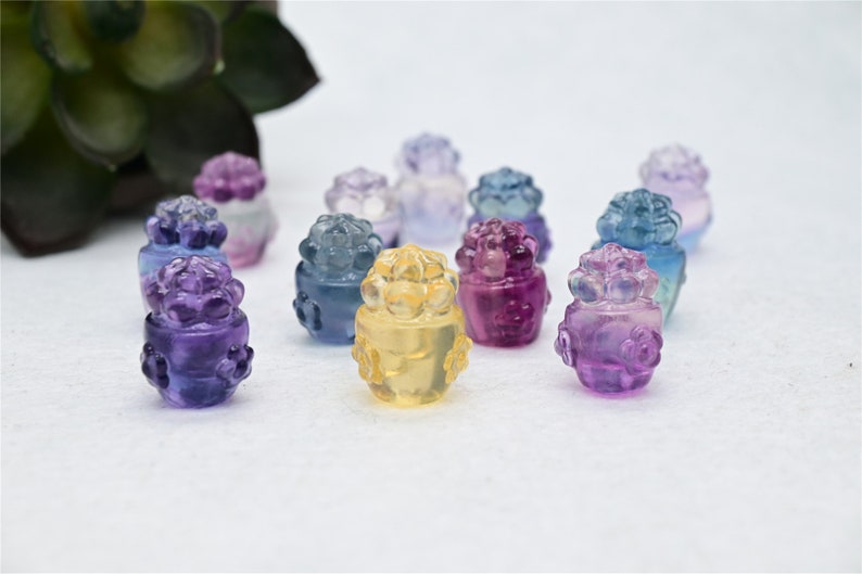 15mm Natural Hand carved Mini Fluorite Cactus，Quartz Crystal carved，Crystal decor，Fluorite flower，Crystal ornament，Crystal healing