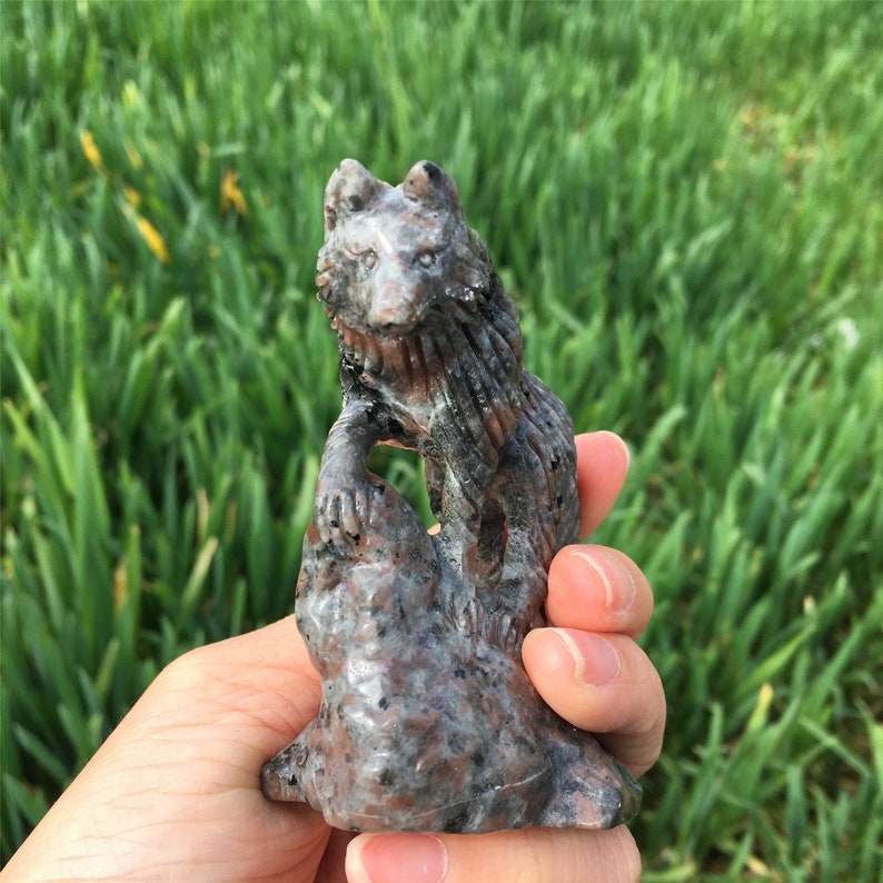 1PC Natural Yooperlite Wolf,Quartz Crystal Wolf,Home Decoration,Reiki Healing,Mineral Specimen,Crystal Animal,Sculpture,Crystal Gifts 120g+