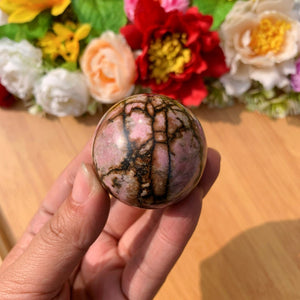 Pink Rhodonite Crystal Sphere, 4 cm Polished Stone Ball, Unique Home Decor, Perfect Gift for Crystal Lovers,Birthday gift