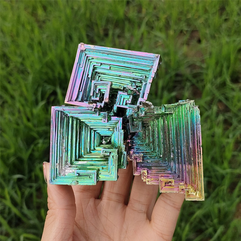 450g+ Rainbow Bismuth ore geode Crystal Quartz titanium mineral point, Bismuth Ore Specimens,Home decoration, mineral specimen,Reiki healing