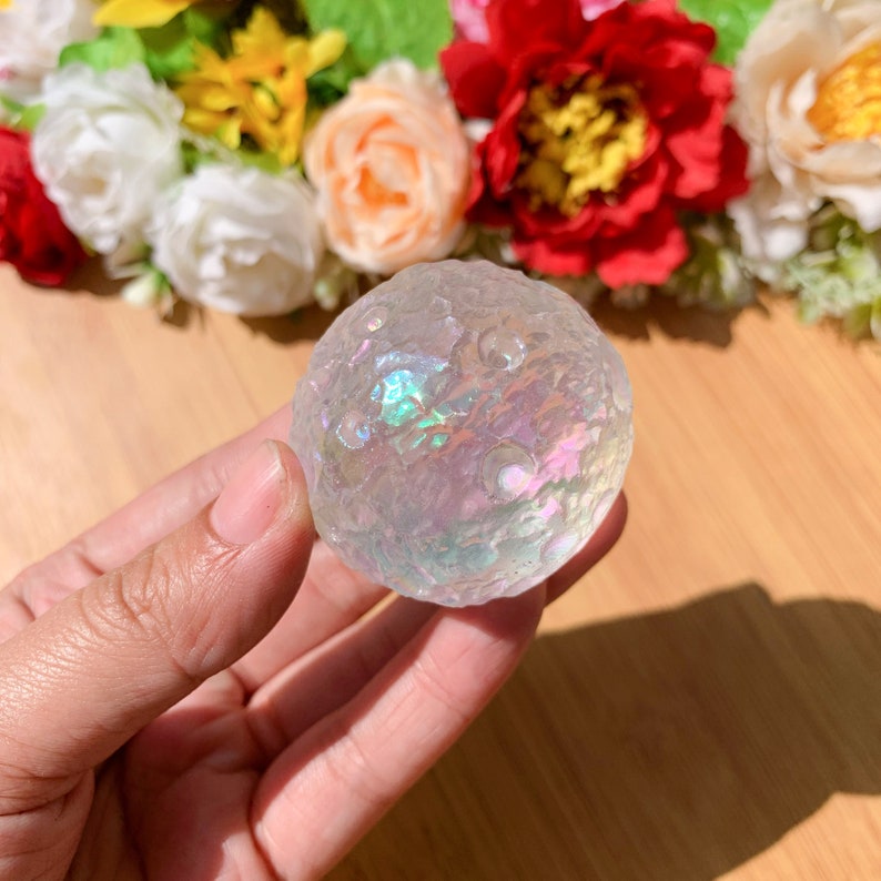 1pc polished angel aura rainbow smelting quartz full moon aura sphere ball home decor reiki healing chakra energy crystal ball free stand