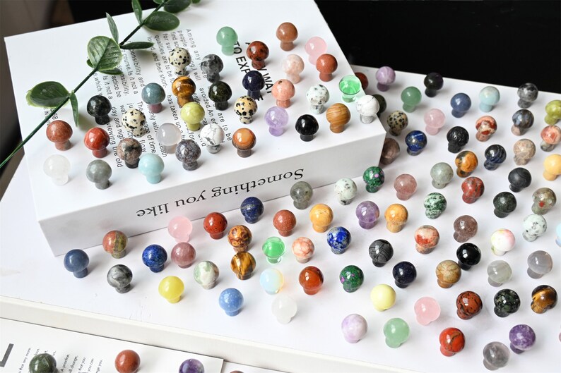 500PC！Special offer！Natural crystal mushroom/Mini mushroom/Small mushroom/Mushroom pendant/Mushroom carved/Mushroom necklace/crystal healing