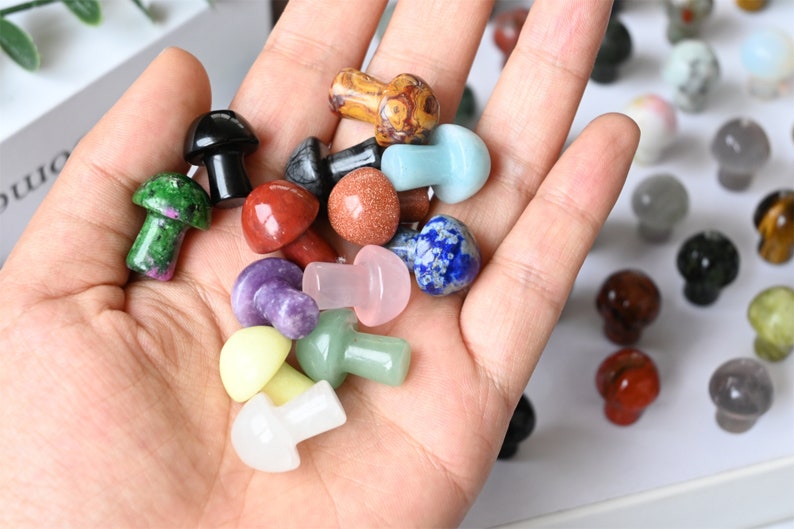 500PC！Special offer！Natural crystal mushroom/Mini mushroom/Small mushroom/Mushroom pendant/Mushroom carved/Mushroom necklace/crystal healing