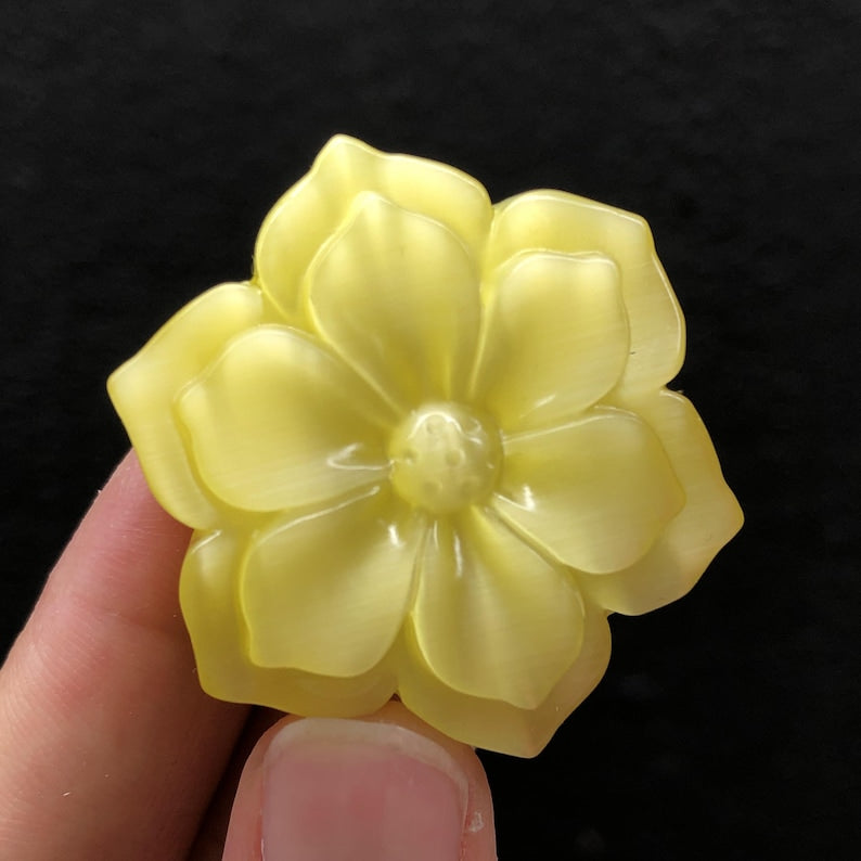 35mm+ Yellow Cat's Eye Flower,Hand Carved Flower,Yellow Cat's Eye Carving,Reiki Healing,Home Decoration,Collection,Crystal Gift 1PC