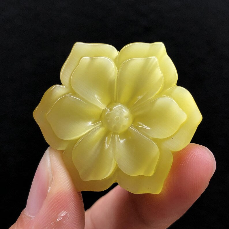 35mm+ Yellow Cat's Eye Flower,Hand Carved Flower,Yellow Cat's Eye Carving,Reiki Healing,Home Decoration,Collection,Crystal Gift 1PC