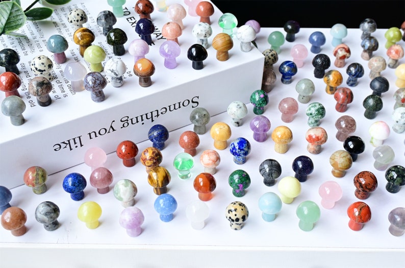 500PC！Special offer！Natural crystal mushroom/Mini mushroom/Small mushroom/Mushroom pendant/Mushroom carved/Mushroom necklace/crystal healing
