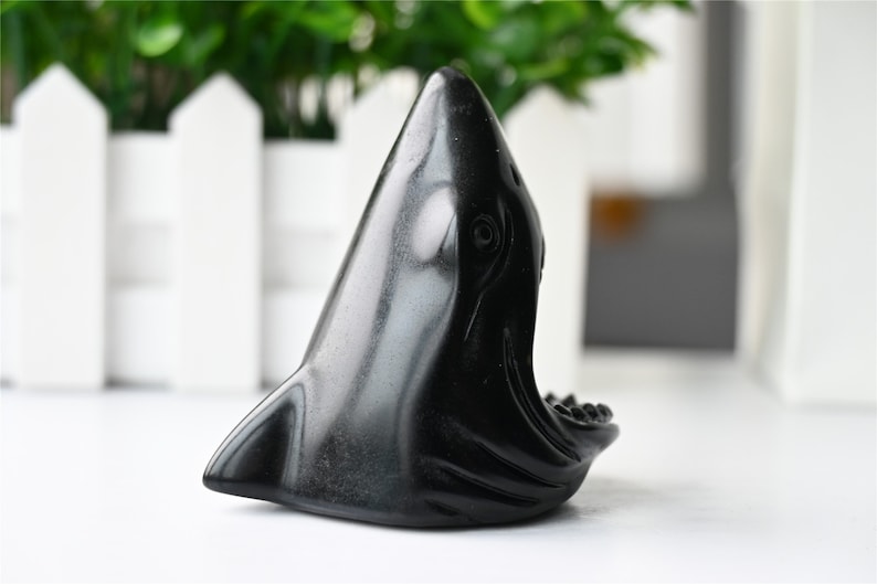 2.4'' Carved Natural Obsidian Shark，Shark skull，crystal decor，Crystal shark，Quartz Crystal，Crystal gift，Crystal ornament，Crystal Healing 1PC