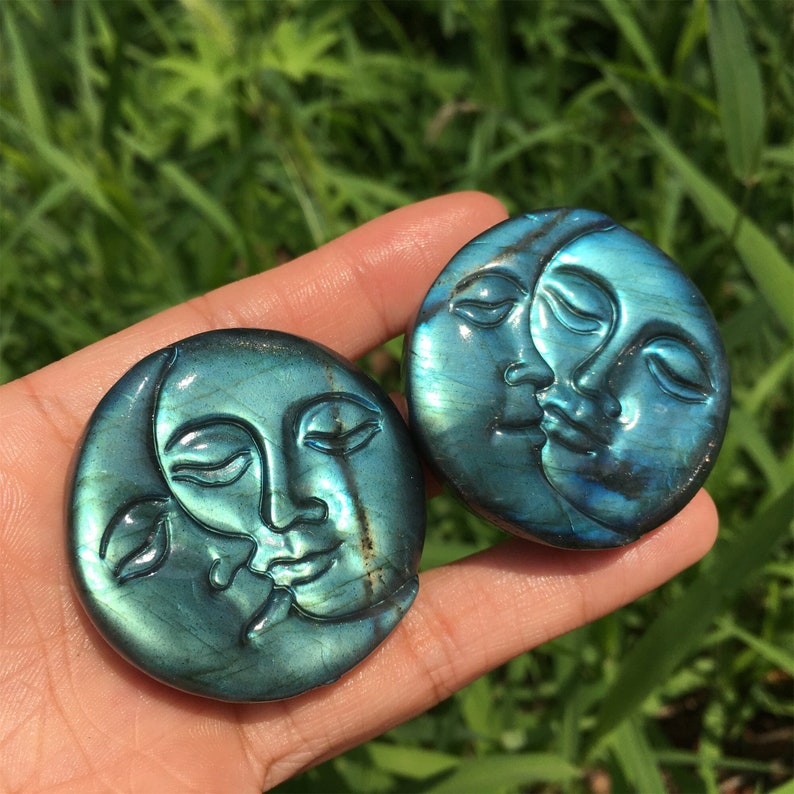 1PC Natural Labradorite Sun Moon,Quartz Crystal Sun Moon,Crystal Carved,Mineral samples,Home Decoration,Reiki healing,Crystal Gifts 30g+