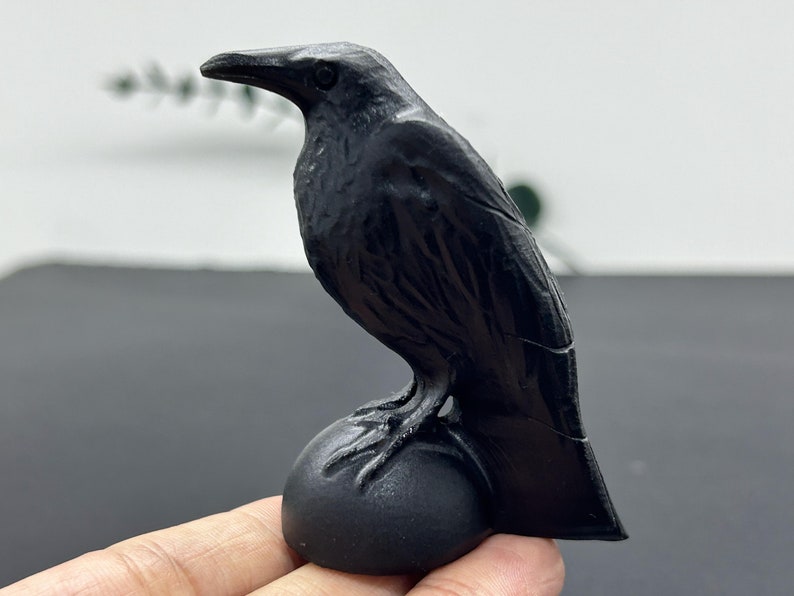 2.7"+ Natural Obsidian Carved crow Skull，Quartz Crystal Raven Skull，Crystal Crow，Obsidian Crow Statue，Reiki Healing，Christmas Gifts 1PC