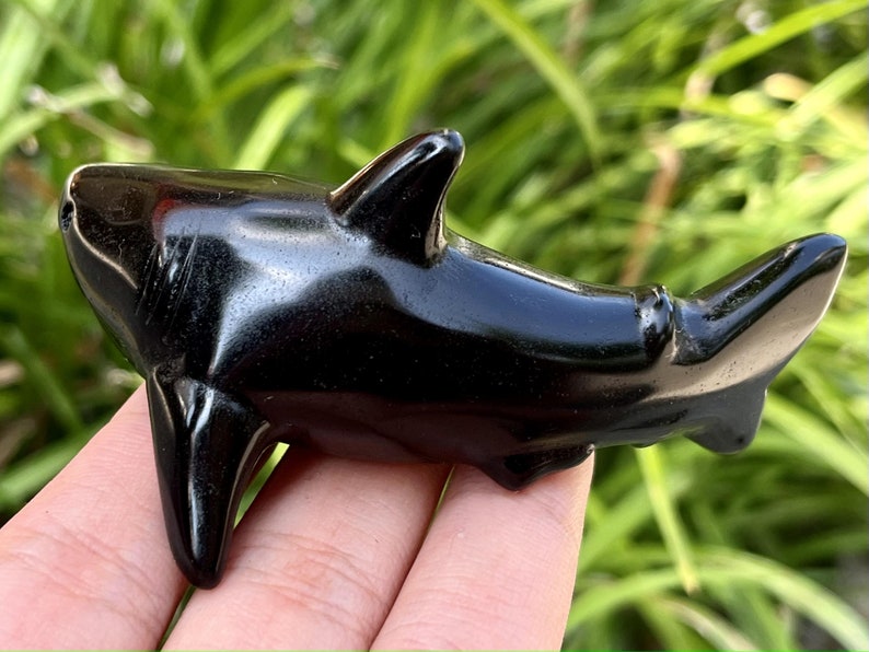 3.2" Natural Obsidian Carved Shark，Quartz Crystal Skull,Shark Carving,Home Decor,Reiki Healing,Crystal Shark,Crystal Gifts 1PC