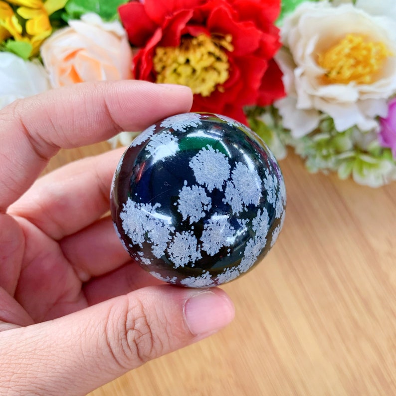 3.5 cm+ Snowflake Obsidian Spheres, Crystal Polished Balls Reiki Healing Meditation Chakra Room Decor Hand Made Massage Home Decoration Gift