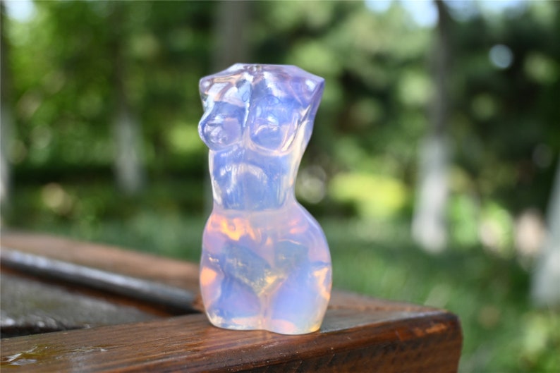 3.5"+ Hand Carved Pink Opalite Female Model，Crystal Palm，Opalite beauty，Energy Reiki Healing Statue，Home Decor，Crystal Gifts 1PC