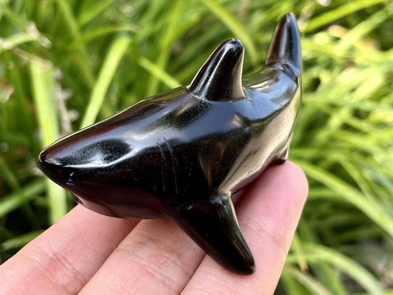 3.2" Natural Obsidian Carved Shark，Quartz Crystal Skull,Shark Carving,Home Decor,Reiki Healing,Crystal Shark,Crystal Gifts 1PC