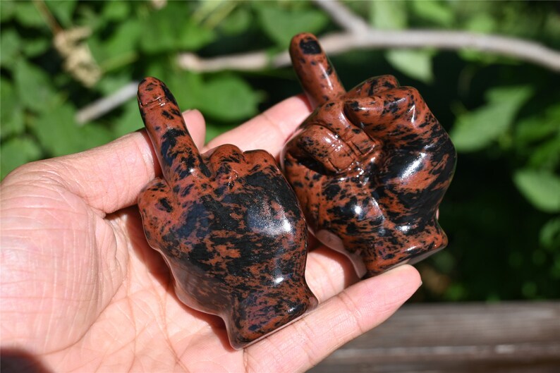 3.1'' Natural Carved Mahogany obsidian Middle finger，Crystal statue，Quartz Crystal，Crystal Riot，crystal Gesture,Crystal gesture 1PC