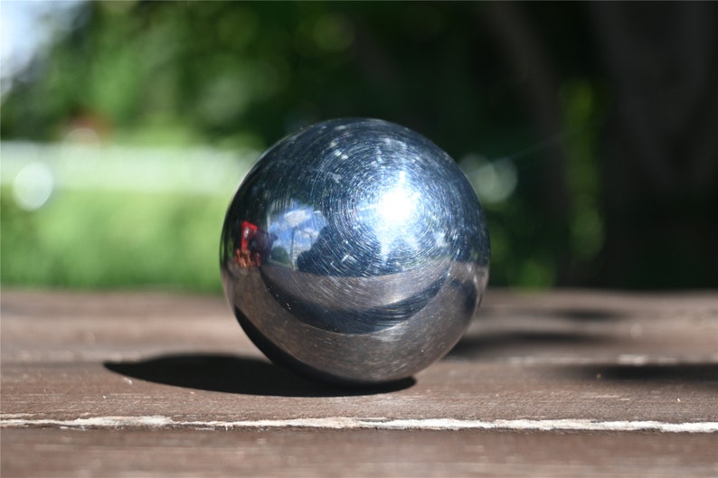 35-40mm+ Natural Terahertz ball，Crystal ball，Terahertz ball，Quartz Crystal Ball，Terahertz Crystal Healing Divination ball 1pc