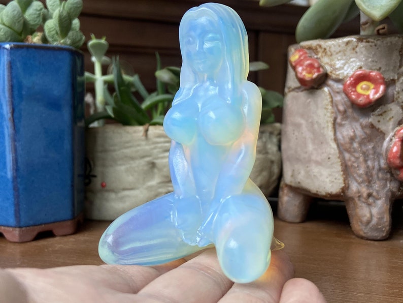 3.1'' quartz Hand carved Opalite goddess model，Crystal gift，Crystal goddess，Yoga Goddess，Crystal Beauty，Quartz Crystal，Crystal Healing