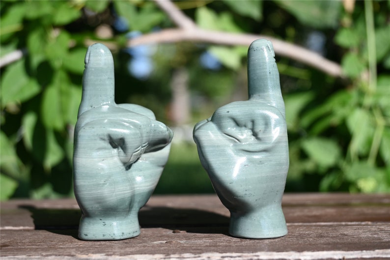 3.1'' Natural Hand Carved Dushan jade Middle finger，Crystal statue，Quartz Crystal，Crystal Riot，crystal Gesture,Crystal gesture 1PC