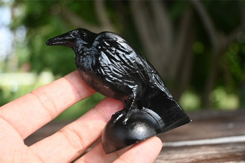 2.8'' Natural Carved Obsidian crow，Crystal crow, quartz crystal，Crystal gift，Halloween present，Crystal ornament，Chakra reiki healing 1pc