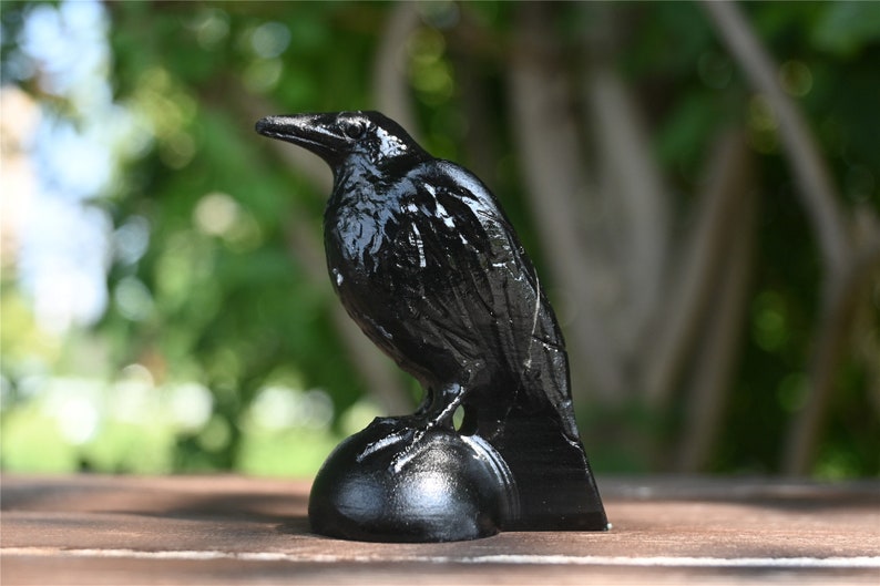 2.8'' Natural Carved Obsidian crow，Crystal crow, quartz crystal，Crystal gift，Halloween present，Crystal ornament，Chakra reiki healing 1pc