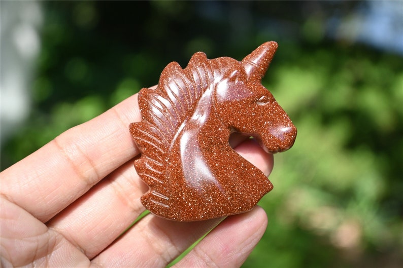 2" Carved Red gold sand Unicorn,Unicorn skull，Crystal unicorn，Carved skull，Quartz Crystal，Red gold sand skull，crystal skull healing 1PC