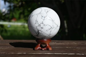 60mm+ Natural Howlite Sphere，Divination ball，crystal sphere,Quartz Crystal Ball，Crystal Healing Divination ball Gift+Base 1PC