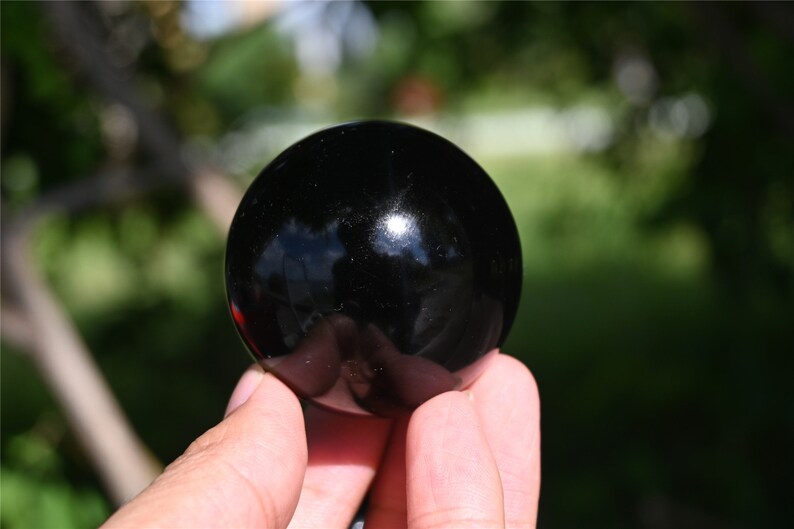 40mm+ Natural Obsidian Sphere,Quartz Crystal Ball，Crystal sphere,Polishing Obsidain ball by hand，Crystal Healing Divination ball Gift 1PC