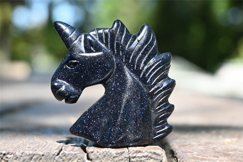 2" Carved Blue gold sand Unicorn,Unicorn skull，Crystal unicorn，Carved skull，Quartz Crystal，Blue gold sand skull，crystal skull healing 1PC