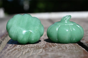 1.9'' Natural Aventurine pumpkin，Hand Carved Pumpkin Skull，Crystal Healing，Home Decoration，Halloween Gifts，Crystal Carving，Crystal Gifts 1PC
