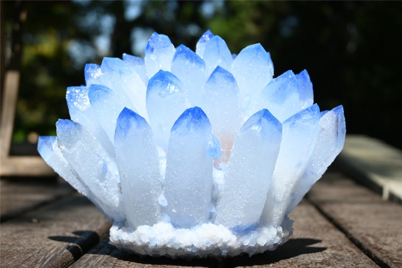 5KG+ Laboratory Blue Crystal cluster，Blue quartz Cluster，Quartz Point VUG，Mineral Specimen Healing Degaussing Decor Collection 1PC