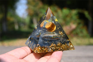 2.2'' Natural Elixir lapis lazuli Epoxy Pyramid，resin pyramid，Ogan Positive Energy Pyramid Desk ，Epoxy production lapis lazuli pyramid