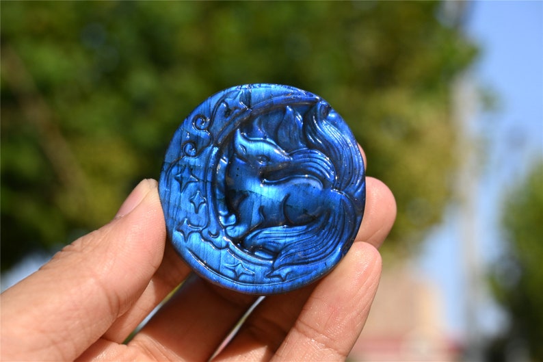 2'' Natural carved Labradorite Fox skull pendant，Quartz crystal，Crystal fox，Crystal Gift，Present，Home Decor，Crystal Healing-1PC