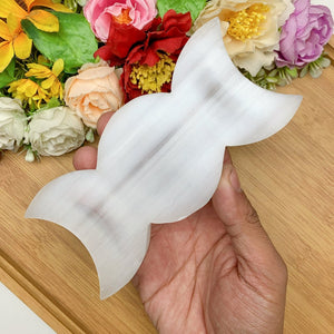 Selenite Crystal Carved Bowl - Moon Goddess Triple Moon Design,Smudge Bowl for Reiki Healing, Chakra Energy, Home Decor & Spiritual Gift