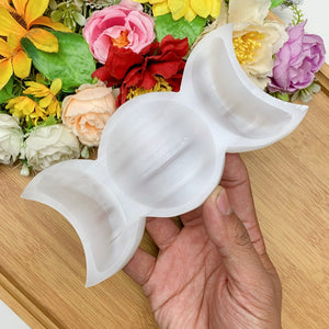 Selenite Crystal Carved Bowl - Moon Goddess Triple Moon Design,Smudge Bowl for Reiki Healing, Chakra Energy, Home Decor & Spiritual Gift