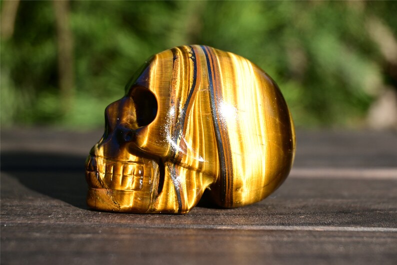 2'' Natural Carved Tiger' eye skull，crystal carved skull，crystal skull，Quartz Crystal，crystal skull healing stone 1PC