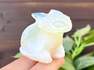 1.6" Opalite Carved Toothless ,Quartz Crystal Carved Dragon，Opalite Toothless,Crystal Dragon Collect，Crystal decor，Crystal Gifts 1PC