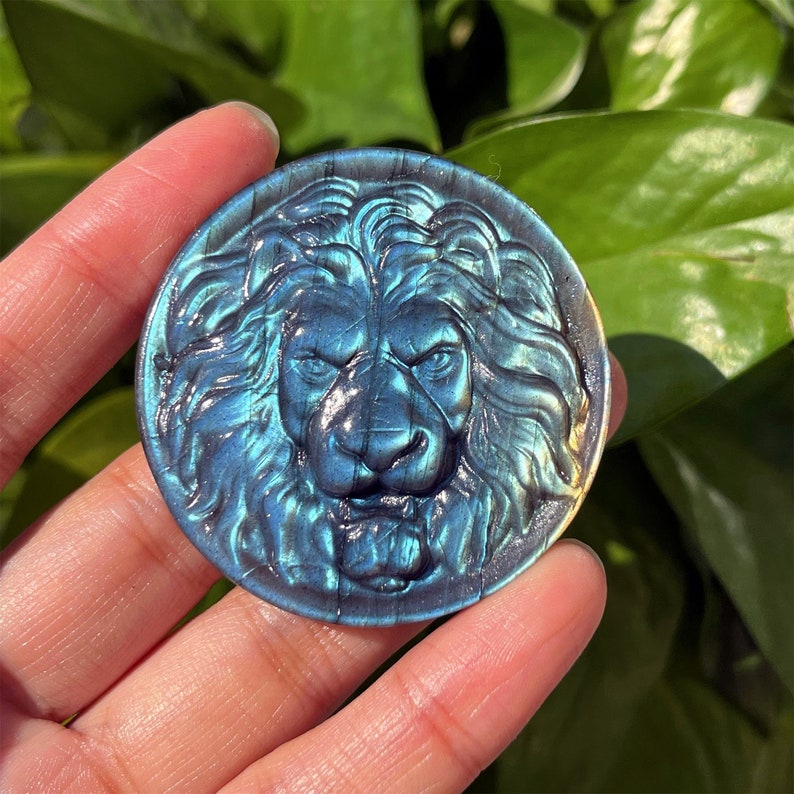 Natural Hand Labradorite Round Lion Carved, Crystal Quartz Round Lion ,Home Decoration, Reiki Healing, Mineral Specimen, Crystal Gifts