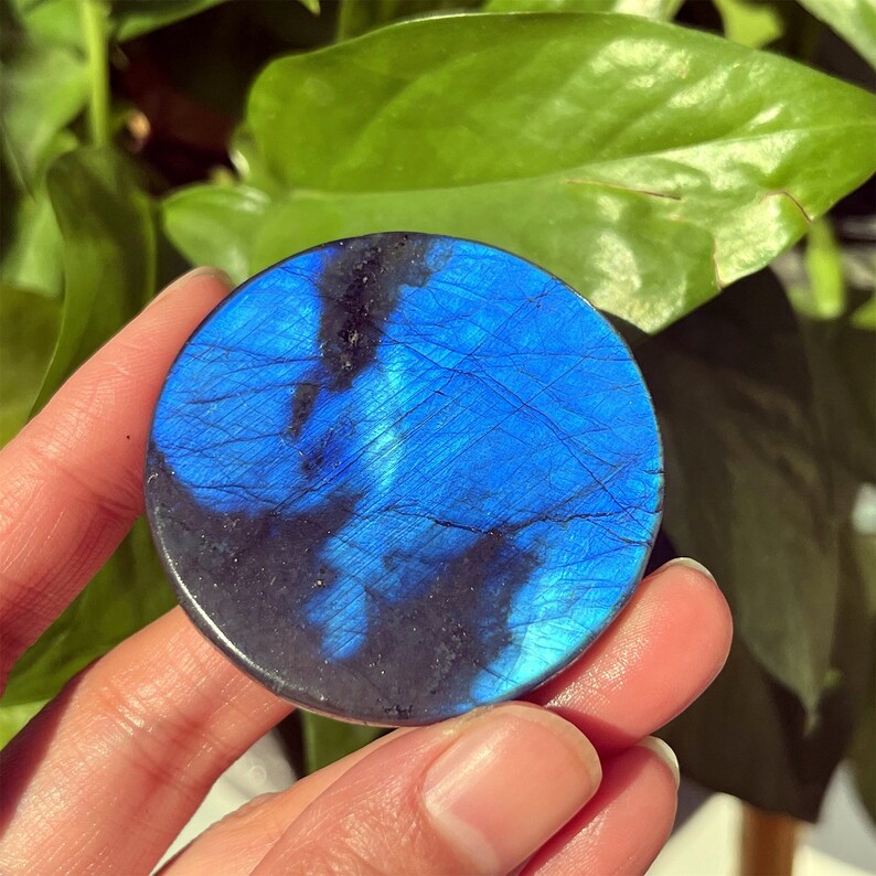 Natural Hand Labradorite Round Lion Carved, Crystal Quartz Round Lion ,Home Decoration, Reiki Healing, Mineral Specimen, Crystal Gifts