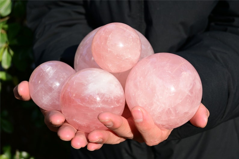 40MM+ Natural Rose quartz Sphere，Quartz Crystal Ball，Polishing Rose quartz ball by hand，Crystal Healing Divination ball Gift 1PC