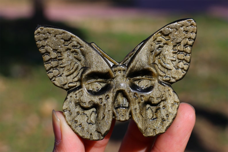 2.5" Natural Gold Obsidian Carved Butterfly Skull,Crystal Butterfly Skull Carving,Gold Obsidian Skull ,Healing，Crystal Decor,Crystal Gifts